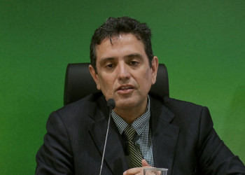 Presidente do INSS é exonerado; Leonardo Rolim assume o cargo